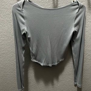 Lululemon long sleeve, size 0, it’s a gray/ blue color.